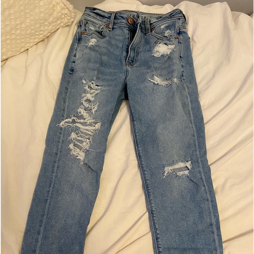 American Eagle Distressed Jeans